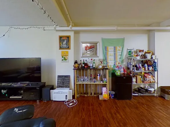 30 Gatehouse Rd APT 103, Amherst, MA 01002