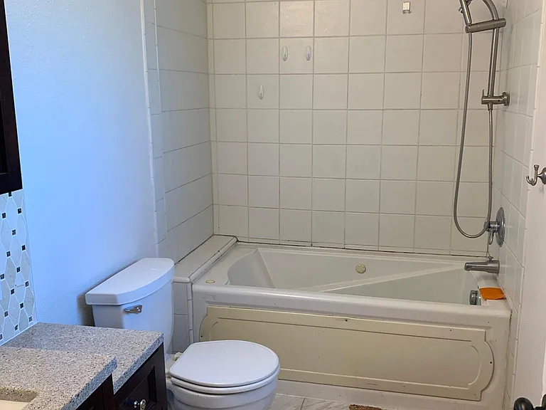 190 Chestnut Ave — Photo 9