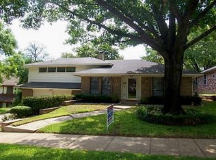 2102 Mossy Oak St, Arlington, TX 76012