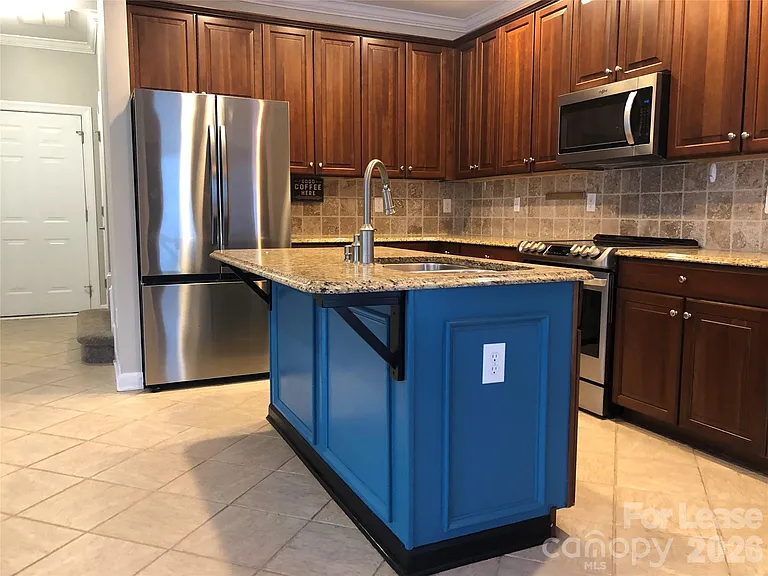 15313 Pahlmeyer Ln — Photo 7