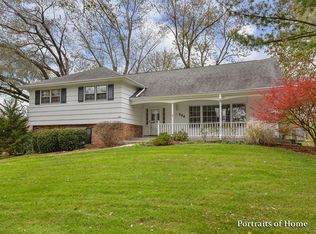 3S224 Shagbark Ln, Glen Ellyn, IL