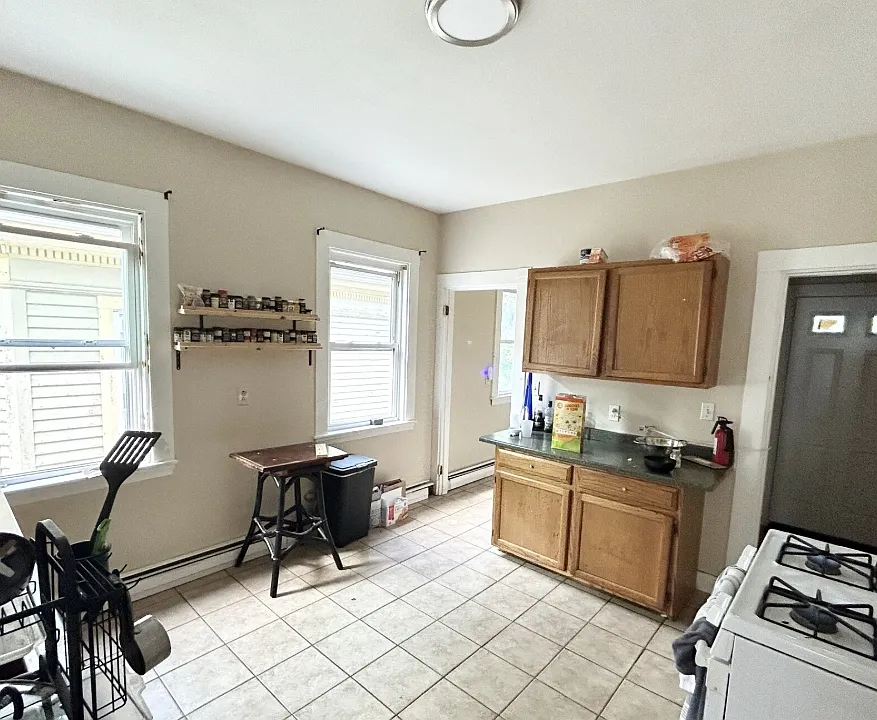 72 Calumet St #3A