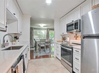 2015 SW 318th Pl #5A, Federal Way, WA 98023