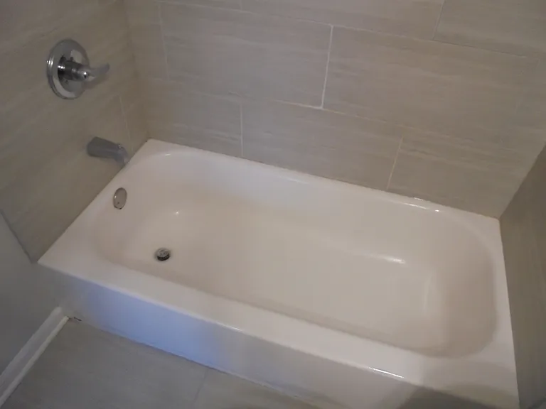 1847 Grandview Pl — Photo 22