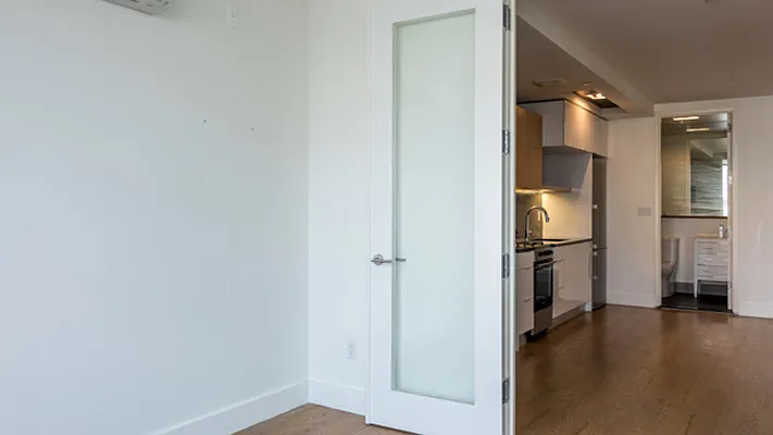 Rented by Nooklyn NYC LLC | media 30