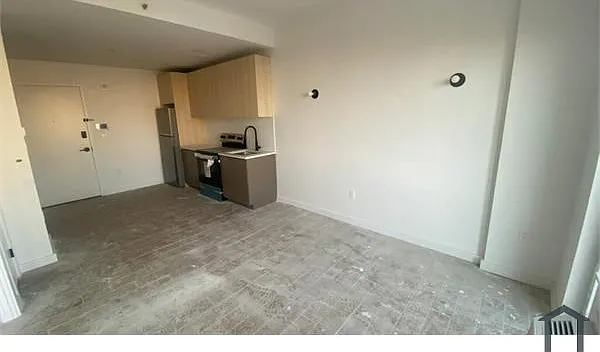 2103 Union St #8M
