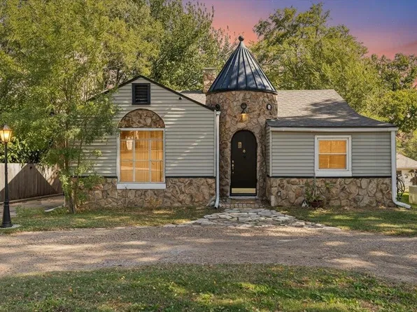 1208 N Ohio St, Augusta, KS 67010