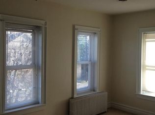654 Broadway FL 2ND, Hanover, PA 17331