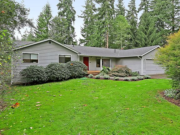4th image of 14919 210th Ave NE