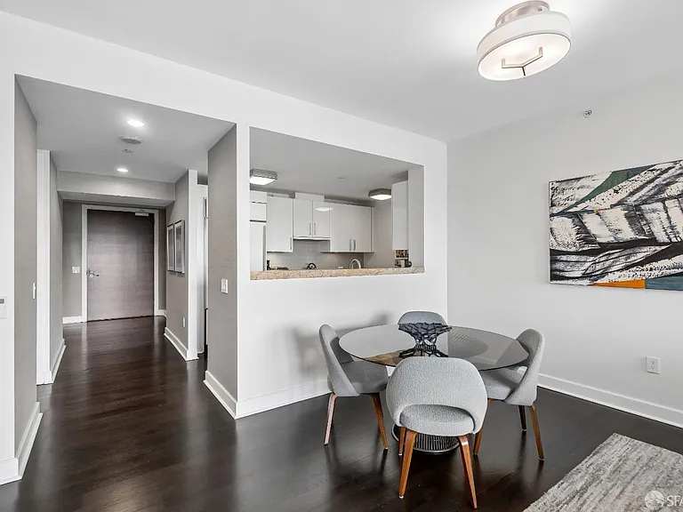 188 Minna St #26C — Photo 8