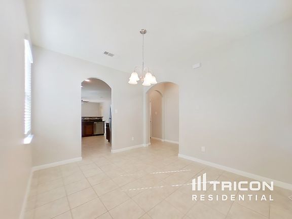 5th image of 1020 Heritage Timbers Dr