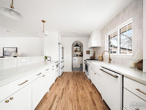 5th image of 501 Dartmouth Trl