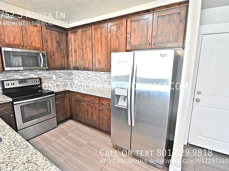9752 S Agora Ln — Photo 10