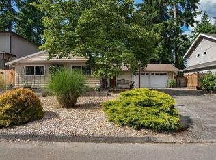 16406 NE 6th St, Bellevue, WA