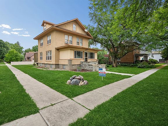 2nd image of 1507 Walnut St