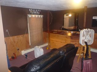 31 Bates St, North Brookfield, MA 01535