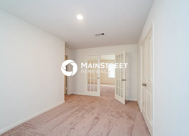21051 Titian Dr — Photo 13