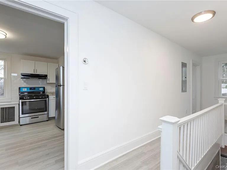 167 Brook St #2 — Photo 3