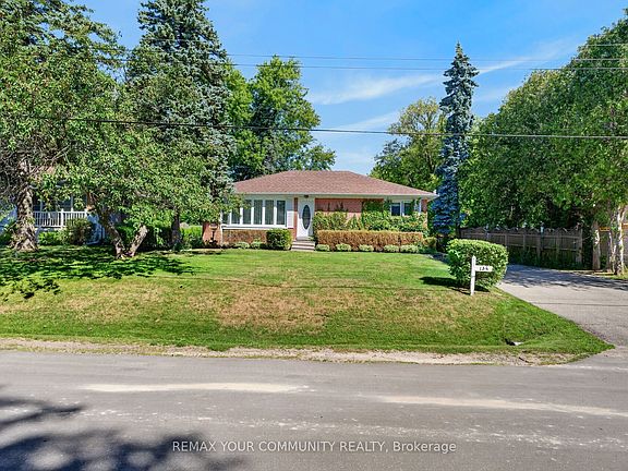 3rd image of 154 Hollingsworth Dr