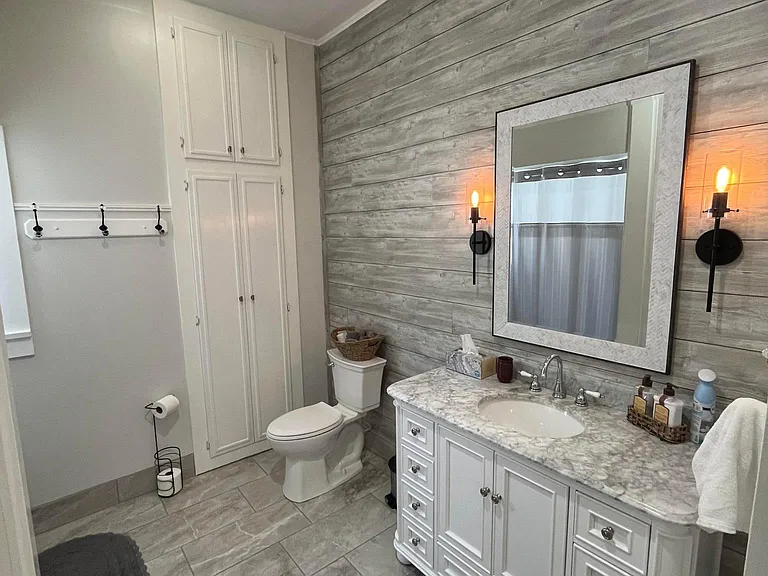 1220 Lafayette Ave — Photo 25