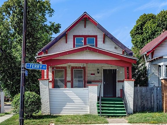 2nd image of 1046 E Ferry St #N