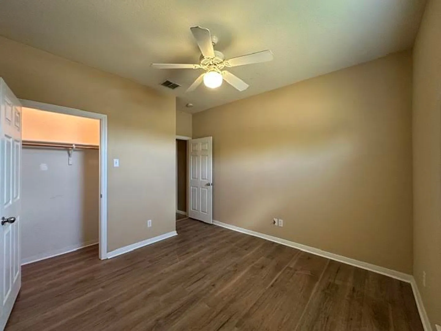 Duplex in Robinson — Photo 3