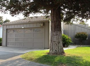 306 Ridgemark Dr, Hollister, CA 95023