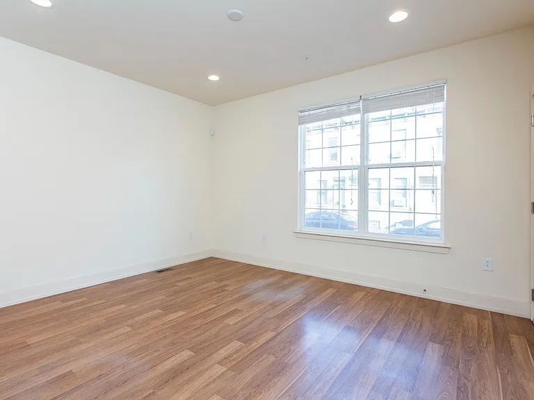 1908 N Marshall St #1 — Photo 17