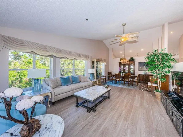 2019 Utopian Dr W APT 310, Clearwater, FL 33763