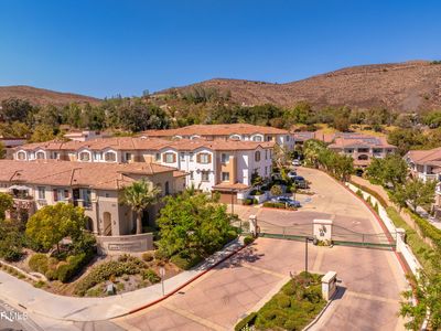453 Country Club Dr Unit 205, Simi Valley, CA, 93065
