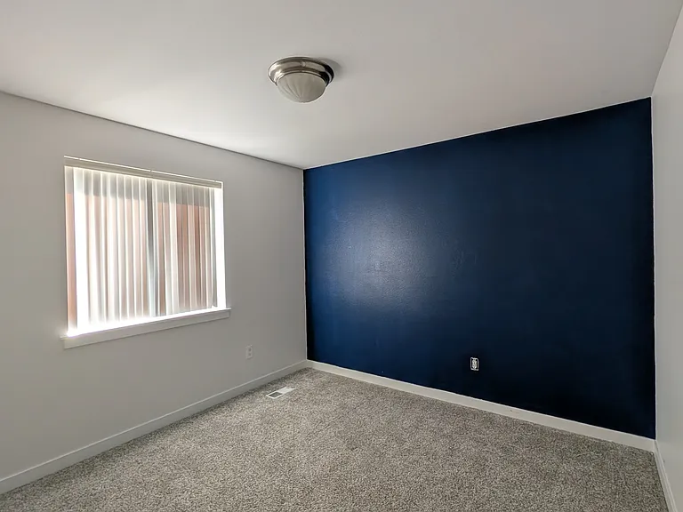 1069 Ilwaco Pl NE — Photo 8