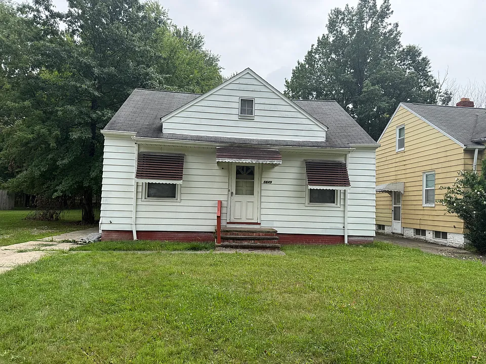5649 Waterbury Ave
