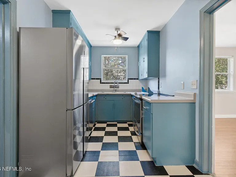 3582 Hedrick St #4 — Photo 5