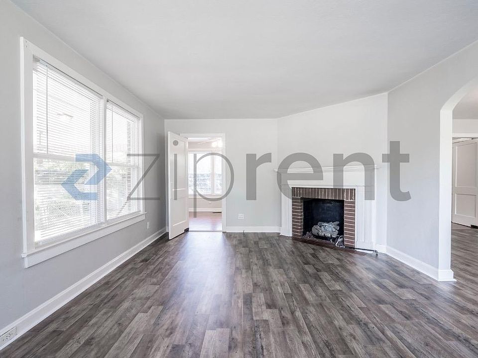 1st image of 1414 Tower St SE