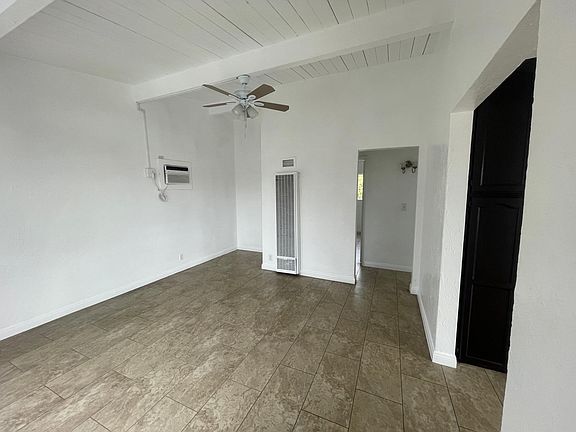 5th image of 1947 Adams St APT 4