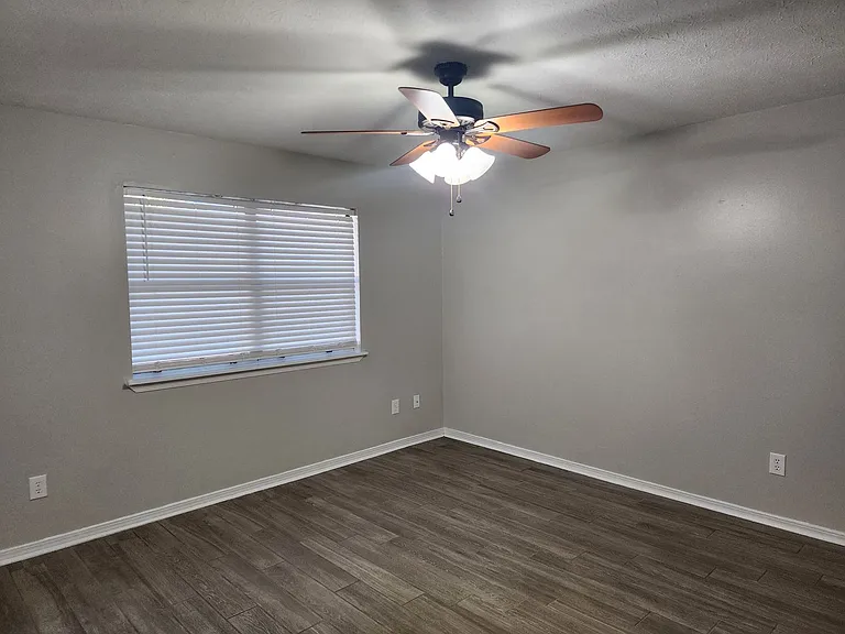 6568 Harbour Blvd — Photo 14