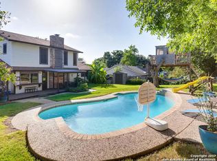 15602 E Country Cir, San Antonio, TX 78247