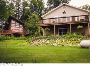 32042 Sunset Dr, Hanoverton, OH 44423