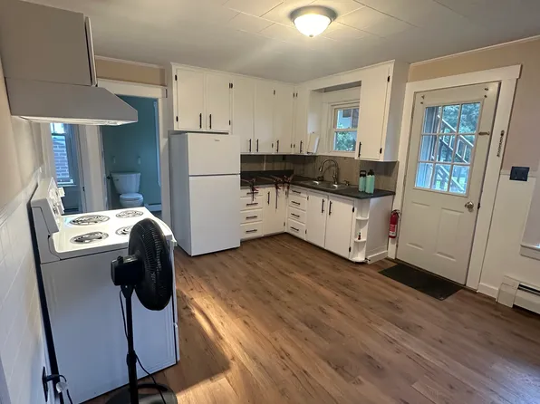 11 Saint Louis St #A, Sanford, ME 04073