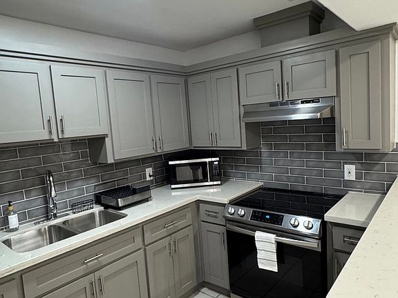 3rd image of 5012 Austin Rd APT 1