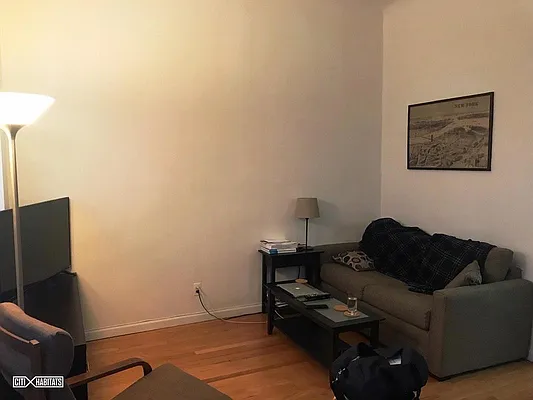 Rented by Corcoran | media 32