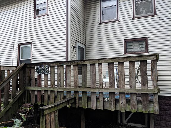 3rd image of 331 Albert Ave