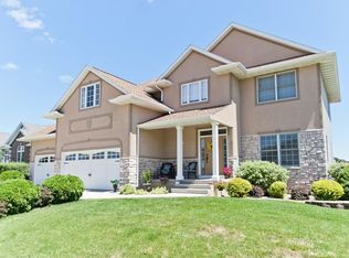 3151 Mulberry Dr, Marion, IA 52302