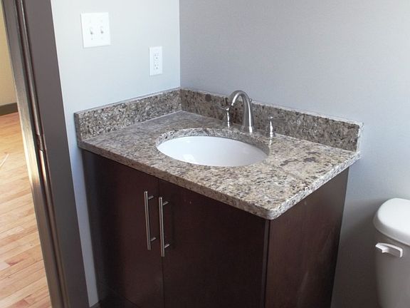 3rd image of 1125 Bainbridge St APT 18