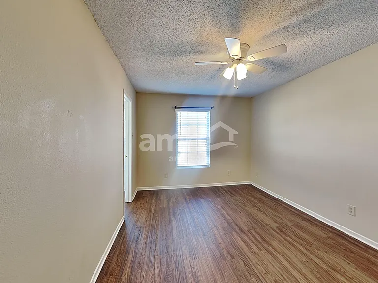3110 Brandenburg Dr — Photo 18