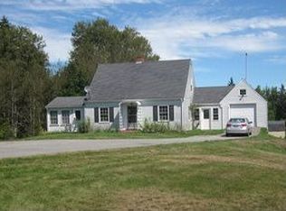 117 Center District Xrd, Deer Isle, ME 04627