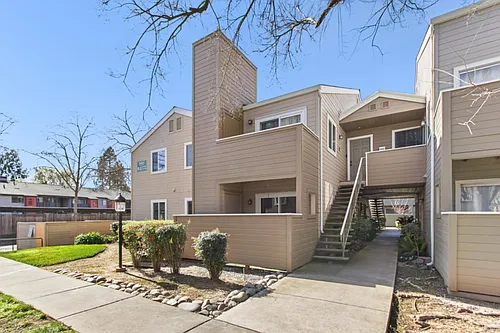 1019 Dornajo Way Photo 1
