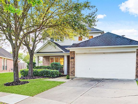 2nd image of 4811 Taylor Lake Ct