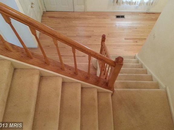 4th image of 4233 Cherry Valley Dr