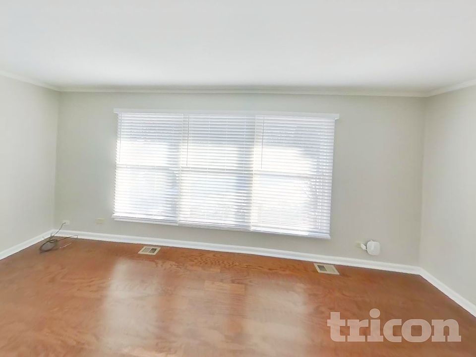 155 Ramblewood Ln, Lake Zurich, IL 60047 | Zillow